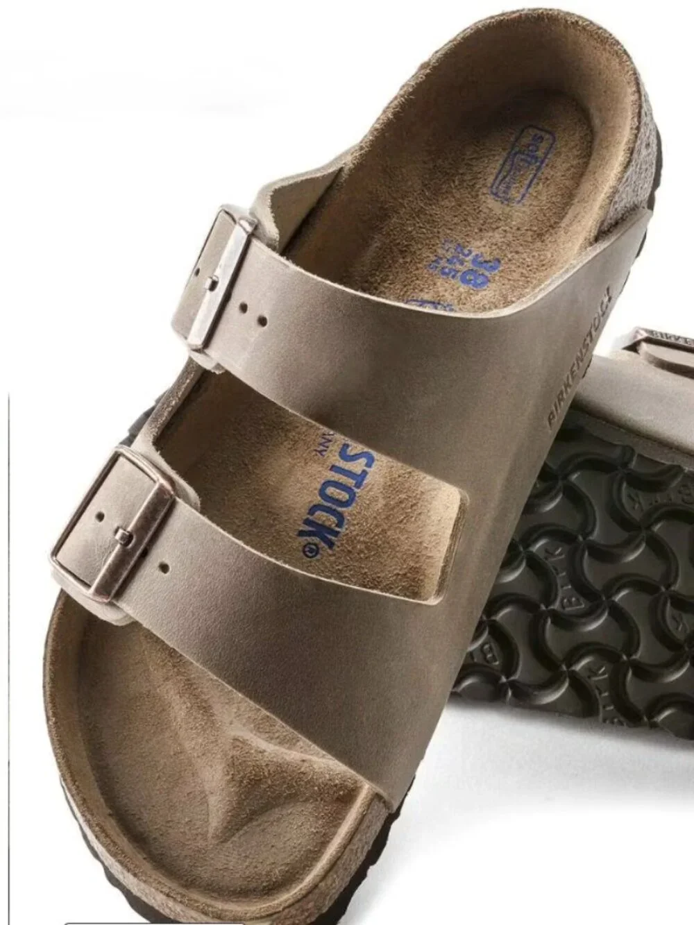 Birkenstock Men’s Arizona Soft Footbed Oiled Leather Sandals – Tobacco Brown – 1